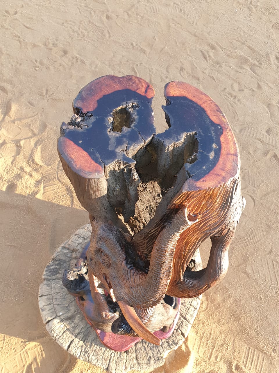 Stand,carved out of ironwood