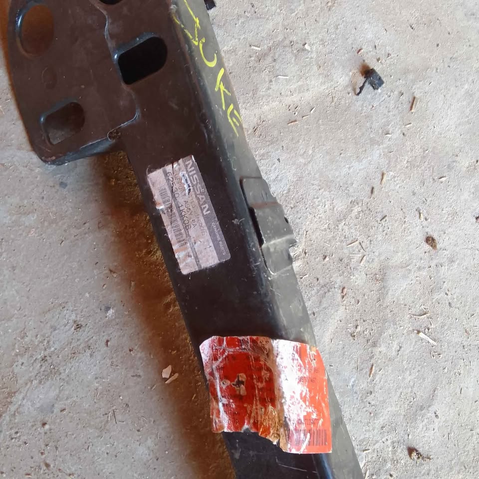 Nissan Juke Lower Cradle