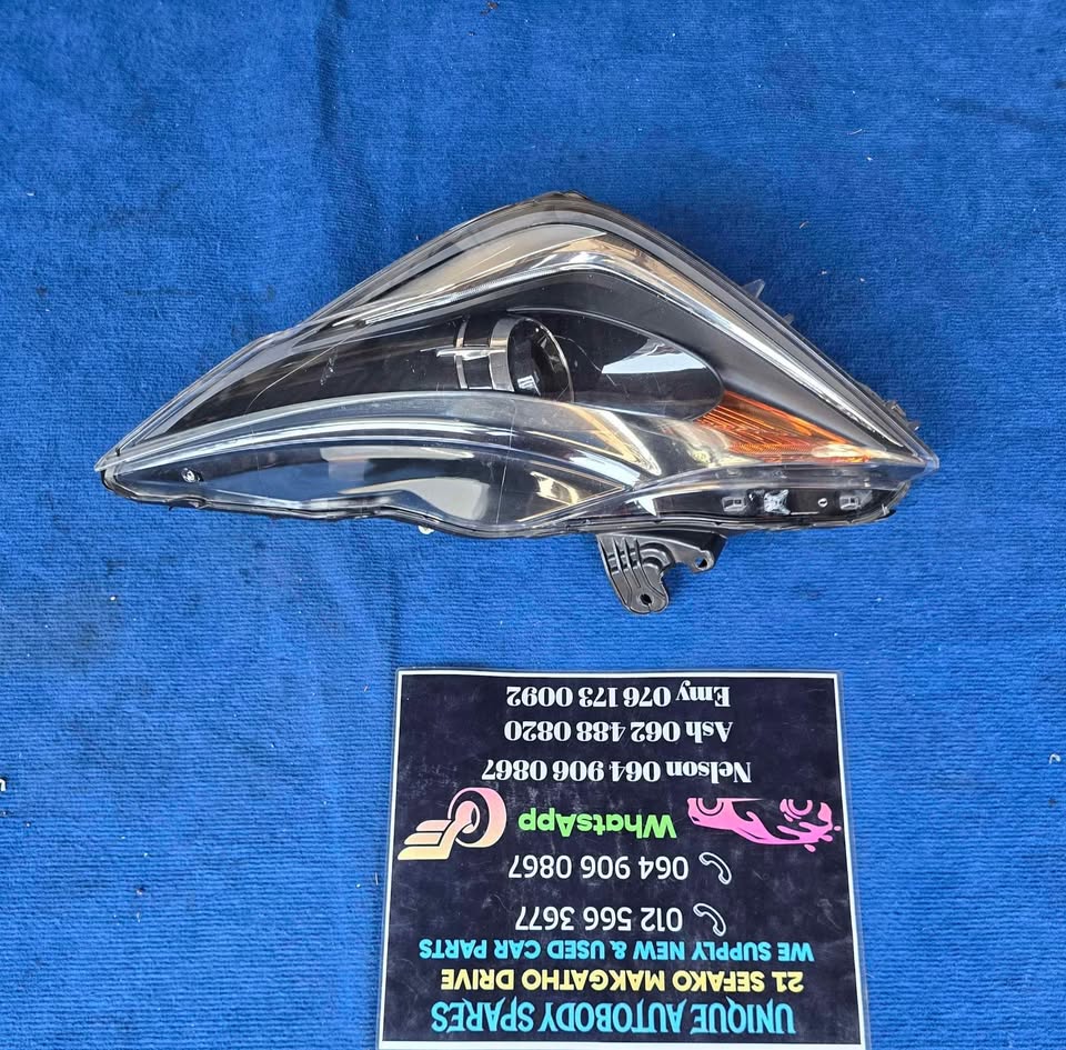 Toyota Aygo Left Headlight