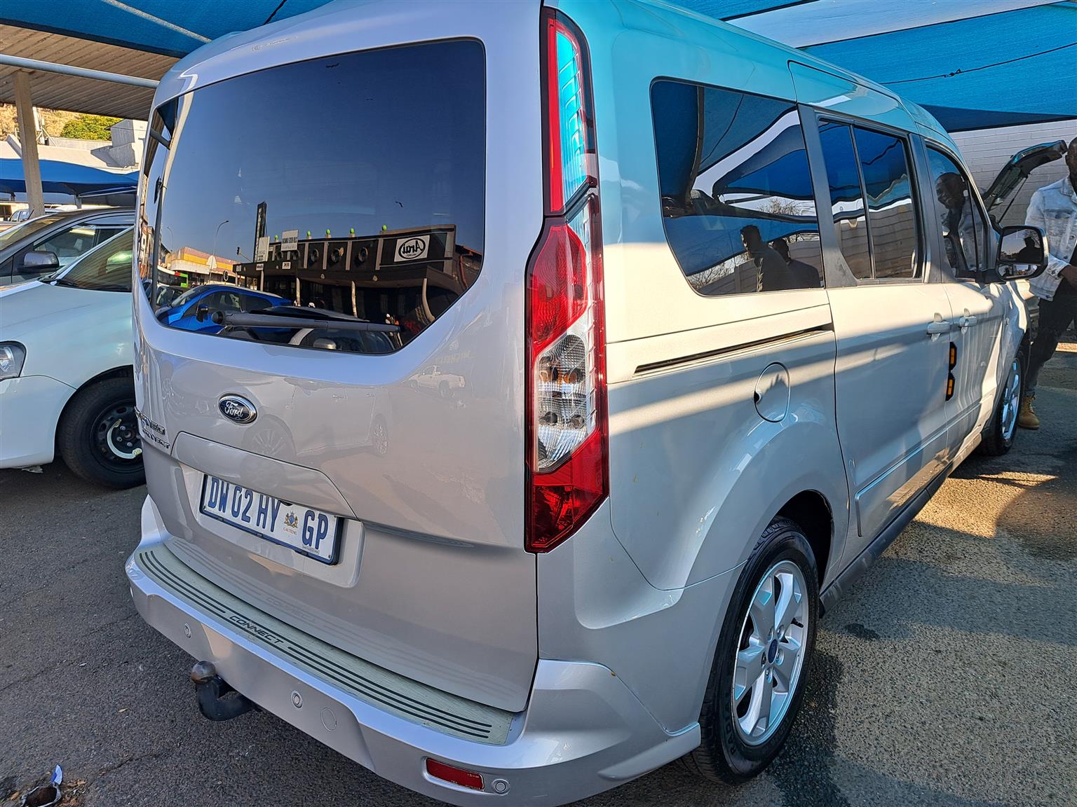 FORD TOURNEO 1.6 CONNET