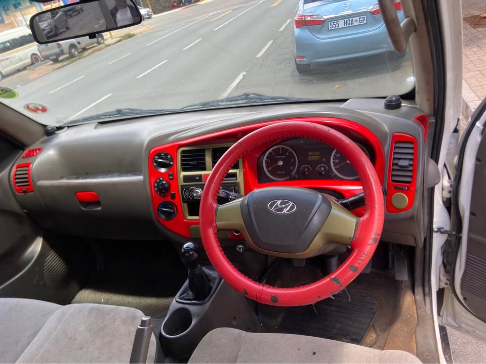 2017 Hyundai H100 2.5 Diesel 86000km