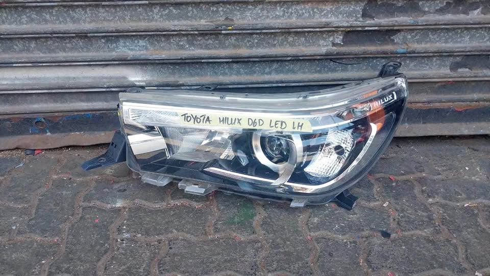 Toyota Hilux GD6 LED Headlight - Private Seller Toyota Hilux GD6 LED Headlight - Private Seller