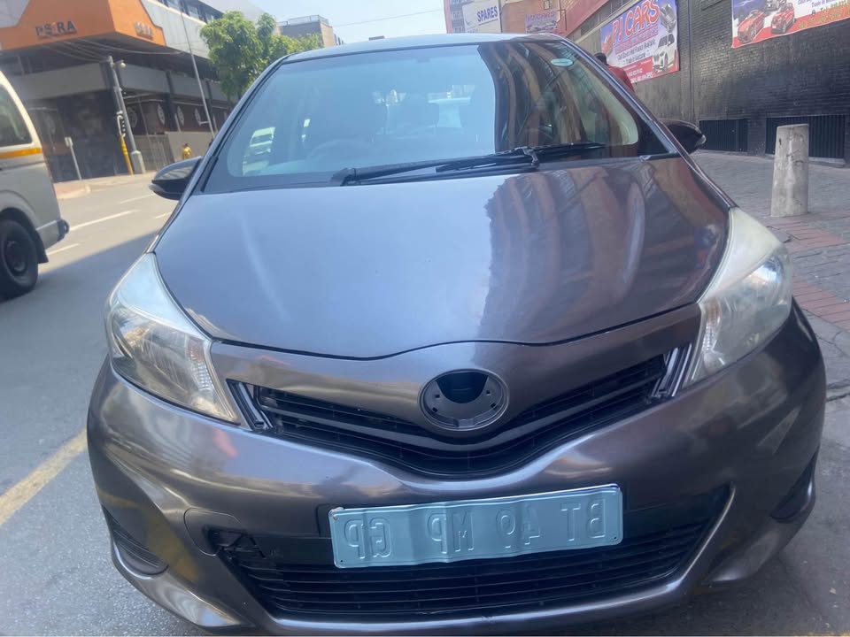 2014 Toyota Yaris 1.3 2014 Toyota Yaris 1.3