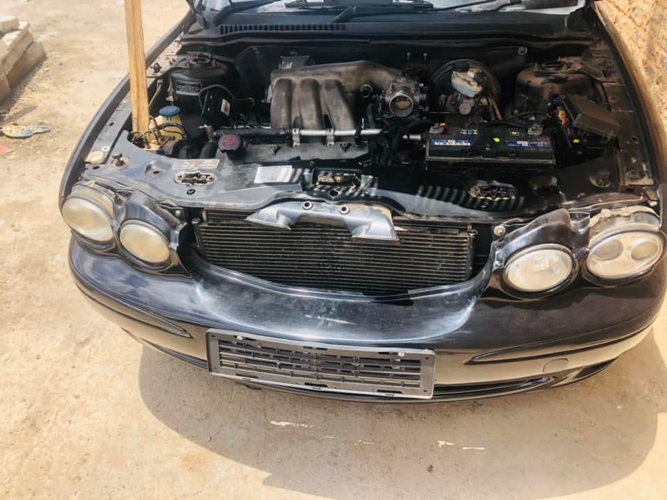 Stripping Jaguar X-type - Private Seller Stripping Jaguar X-type - Private Seller