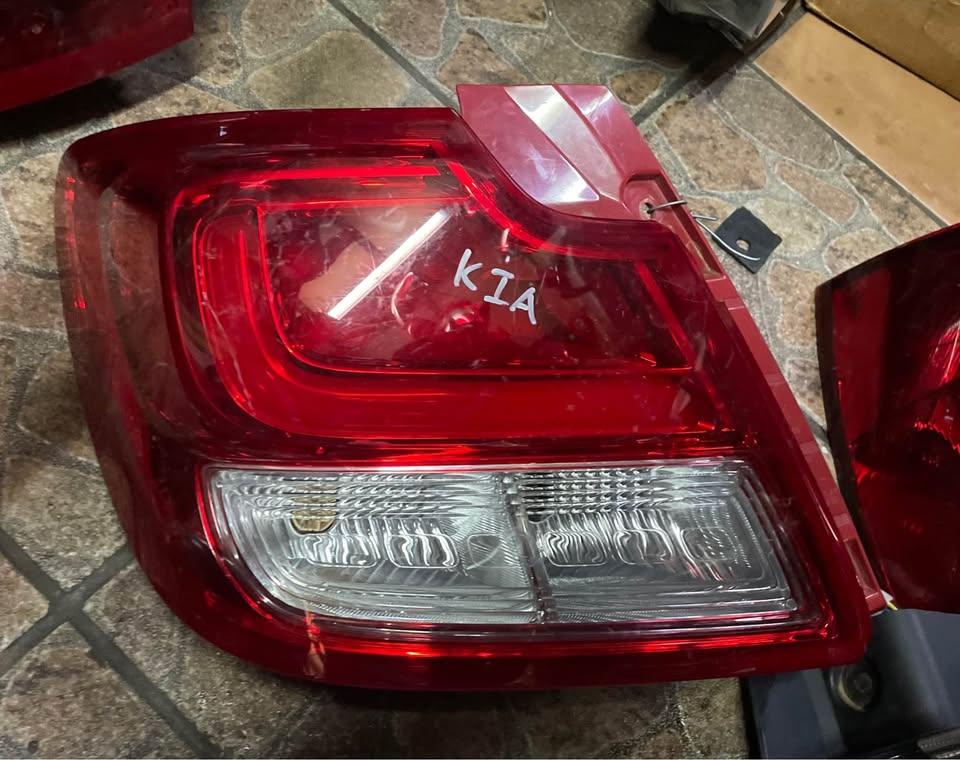 Suzuki Dzire taillight 2017/25 - Private Seller Suzuki Dzire taillight 2017/25 - Private Seller