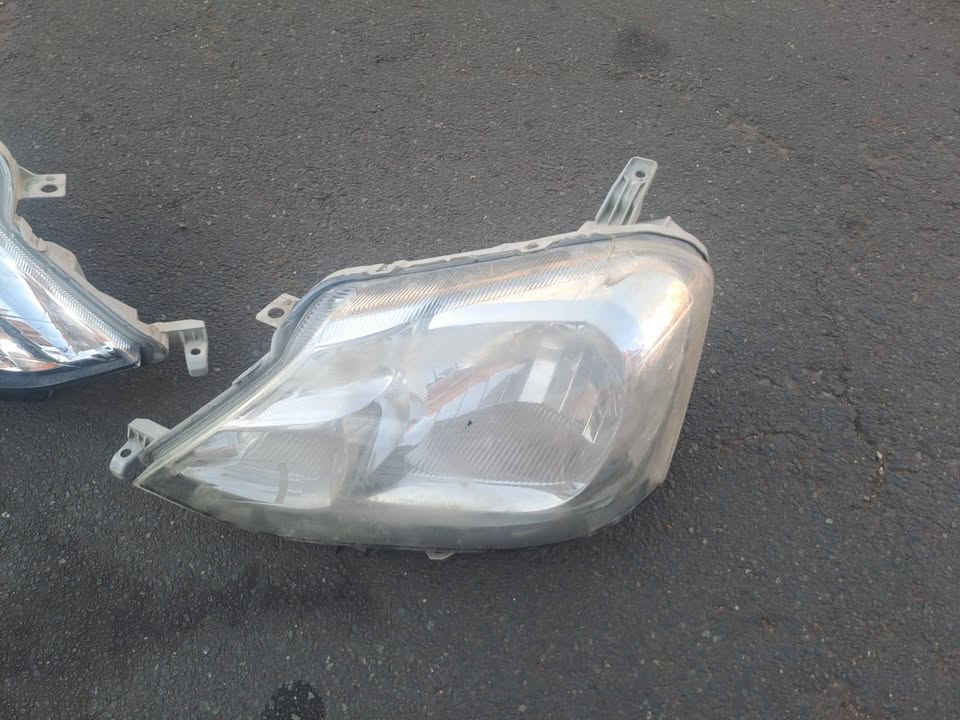 2014 - 2020 TOYOTA ETIOS HEADLIGHT PAIR - Private Seller 2014 - 2020 TOYOTA ETIOS HEADLIGHT PAIR - Private Seller