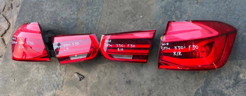 2018 BMW 330i F30 Taillights Good Condition - Private Seller 2018 BMW 330i F30 Taillights Good Condition - Private Seller