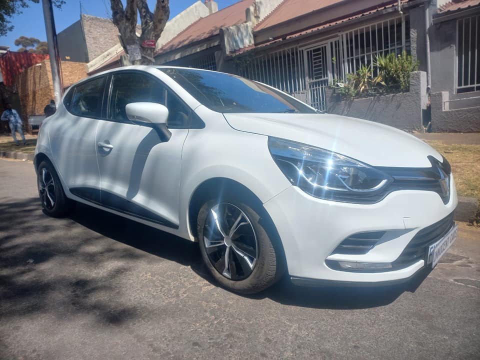 2017 RENAULT CLIO 4 1.0 ENGINE PETROL, MANUAL, MILEAGE 133000KMS, WHITE COLOR