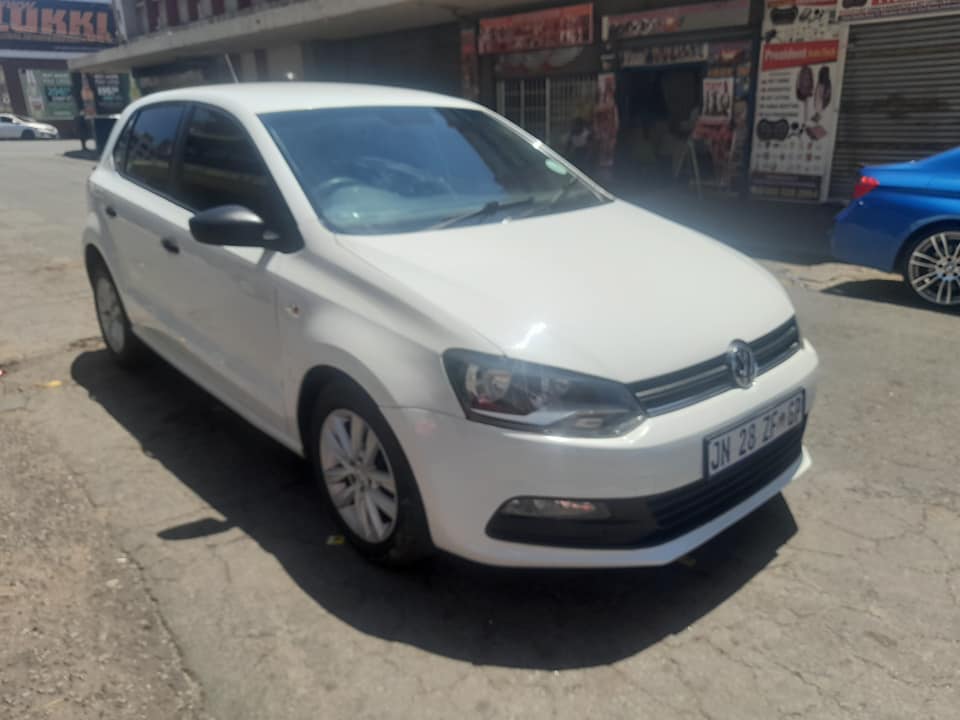 2020 VW POLO VIVO 1.4 TRENDLINE EXCELLENT CONDITION