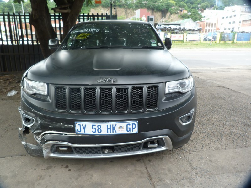 Jeep Grand Cherokee Overland 3.6 4x4 AT Black - 2014 STRIPPING FOR SPARES - Private Seller Jeep Grand Cherokee Overland 3.6 4x4 AT Black - 2014 STRIPPING FOR SPARES - Private Seller