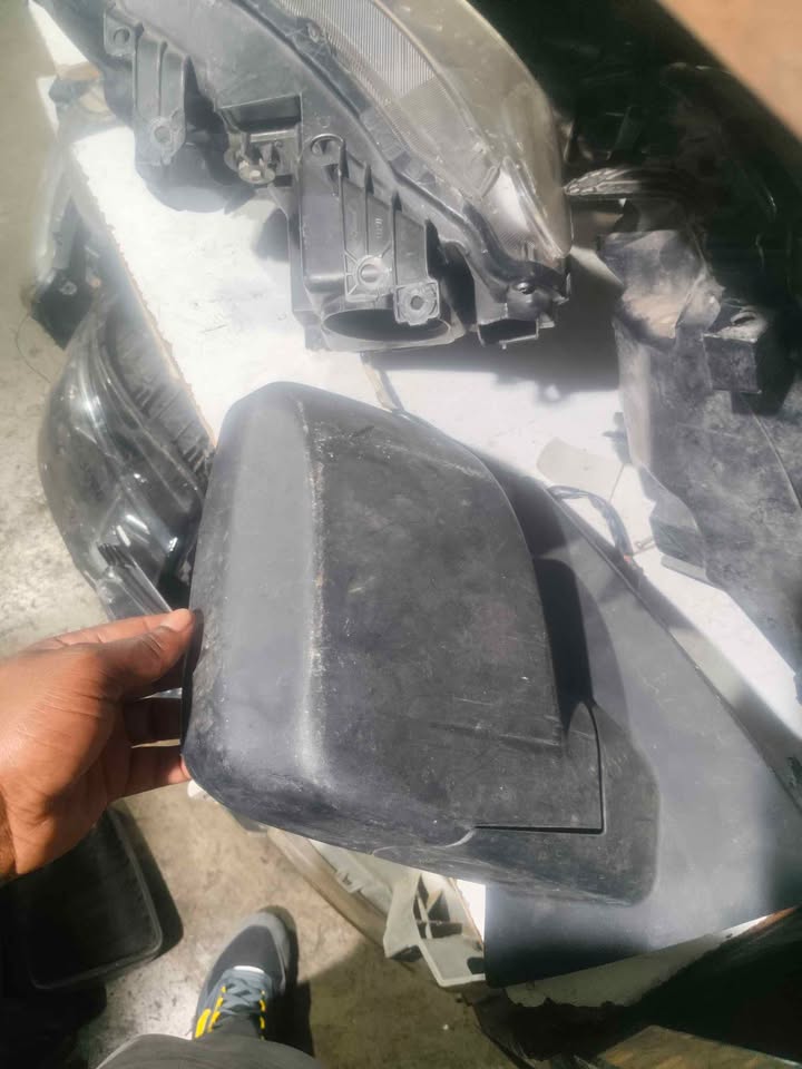 Jac right side mirror - Private Seller Jac right side mirror - Private Seller