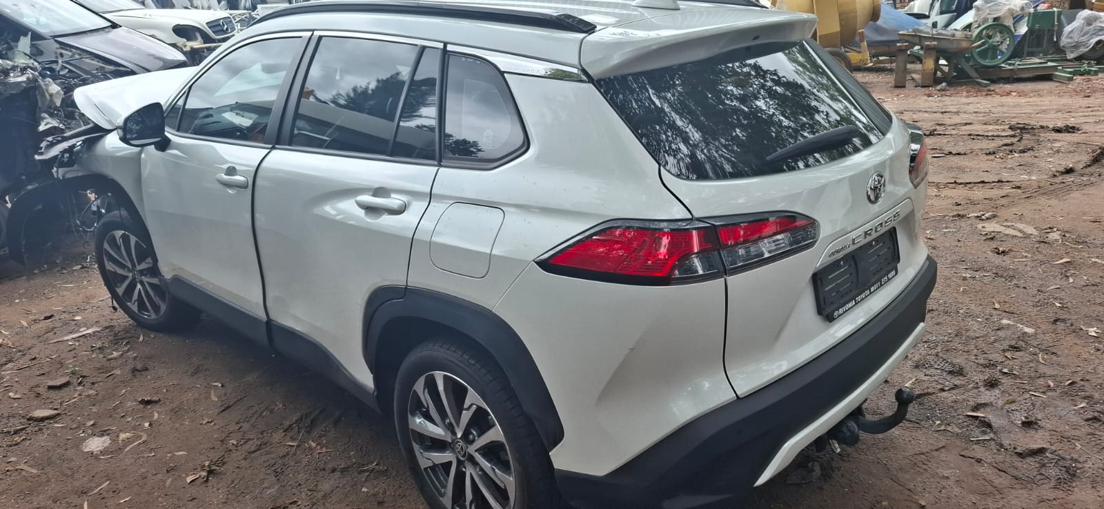 Toyota corolla cross 2022 accident damaged – now stripping for used spares