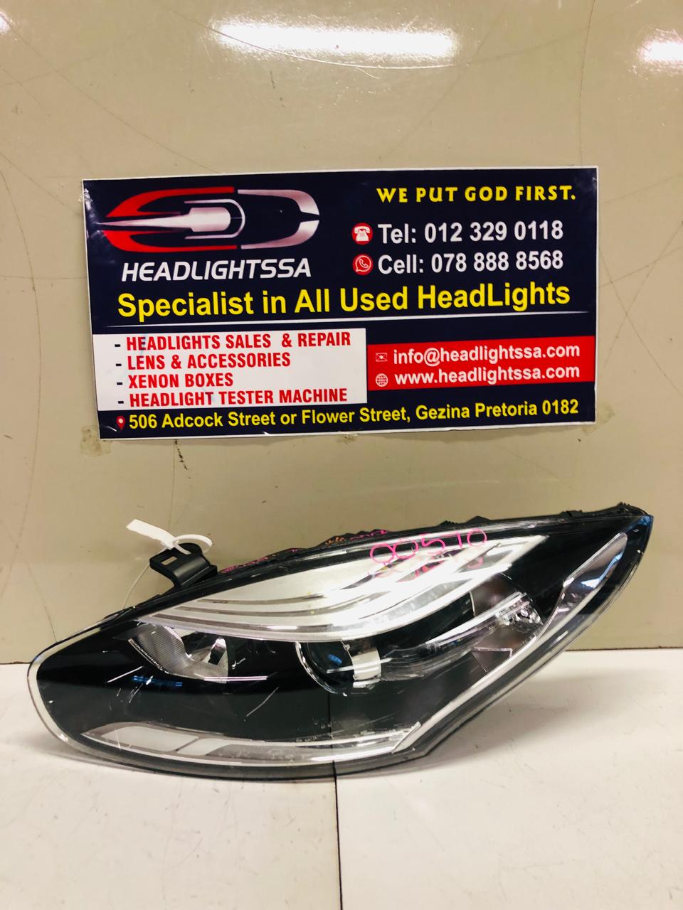 Renault Megane left side chrome headlight - Private Seller Renault Megane left side chrome headlight - Private Seller