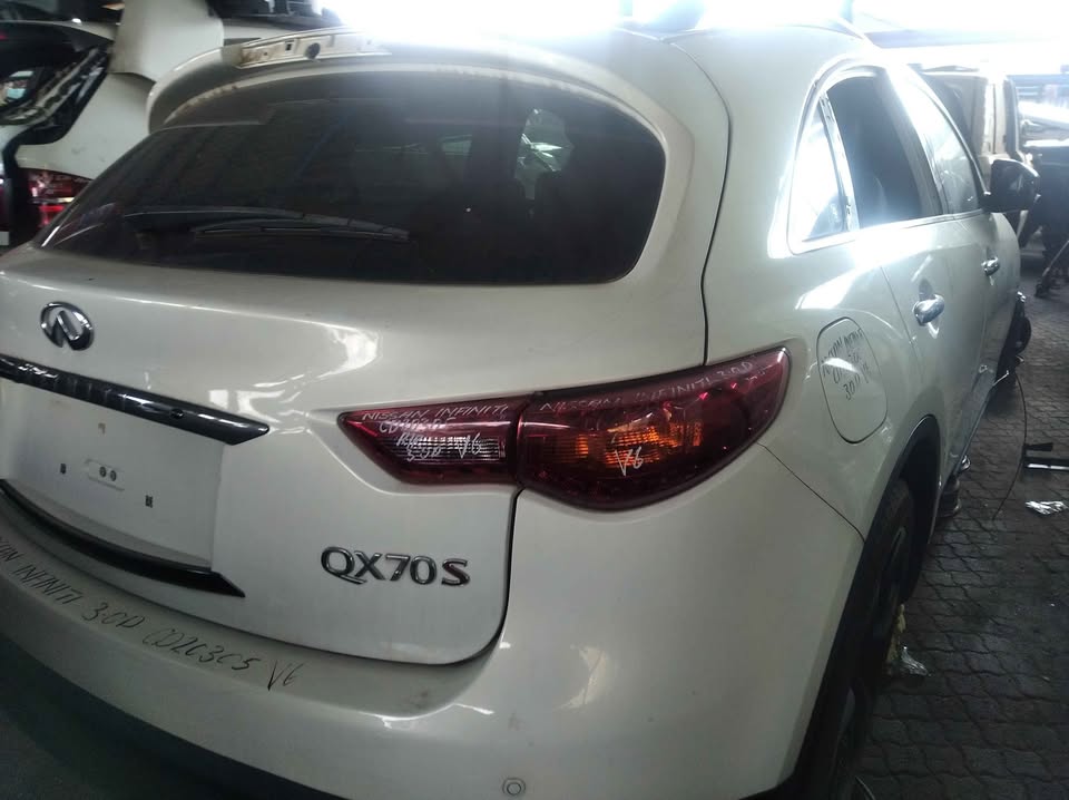 Infinity Qx70s stripping spares - Private Seller Infinity Qx70s stripping spares - Private Seller