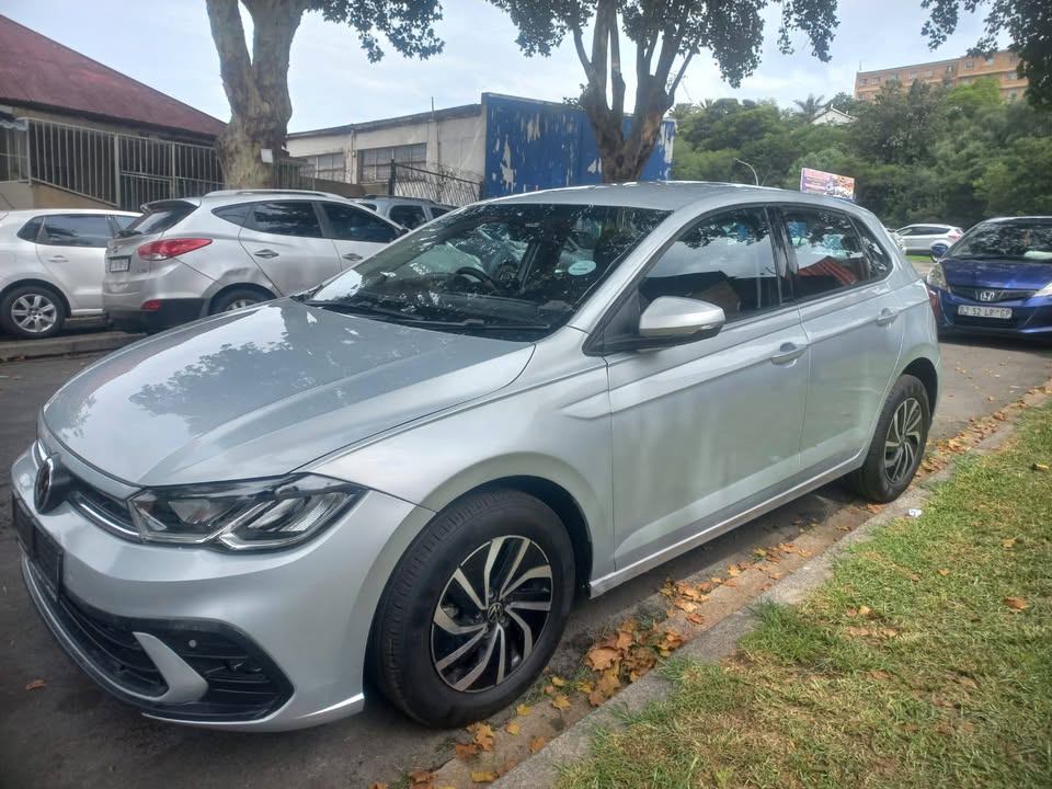 VW POLO 9 Tsi Comfortline 1.0 Petrol, 2024 Model, Automatic, Color Silver, Mileage 27000kms