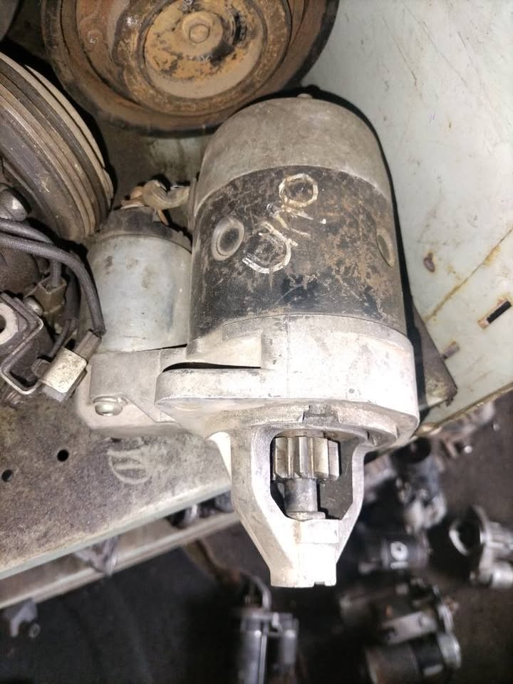 Fiat uno starter Call or WhatsApp me - Private Seller Fiat uno starter Call or WhatsApp me - Private Seller