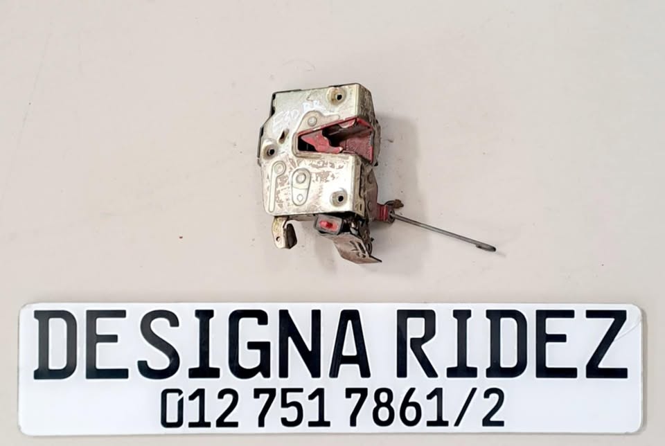 BMW E30 DOOR LOCK ACTUATORS AVAILABLE - Private Seller BMW E30 DOOR LOCK ACTUATORS AVAILABLE - Private Seller