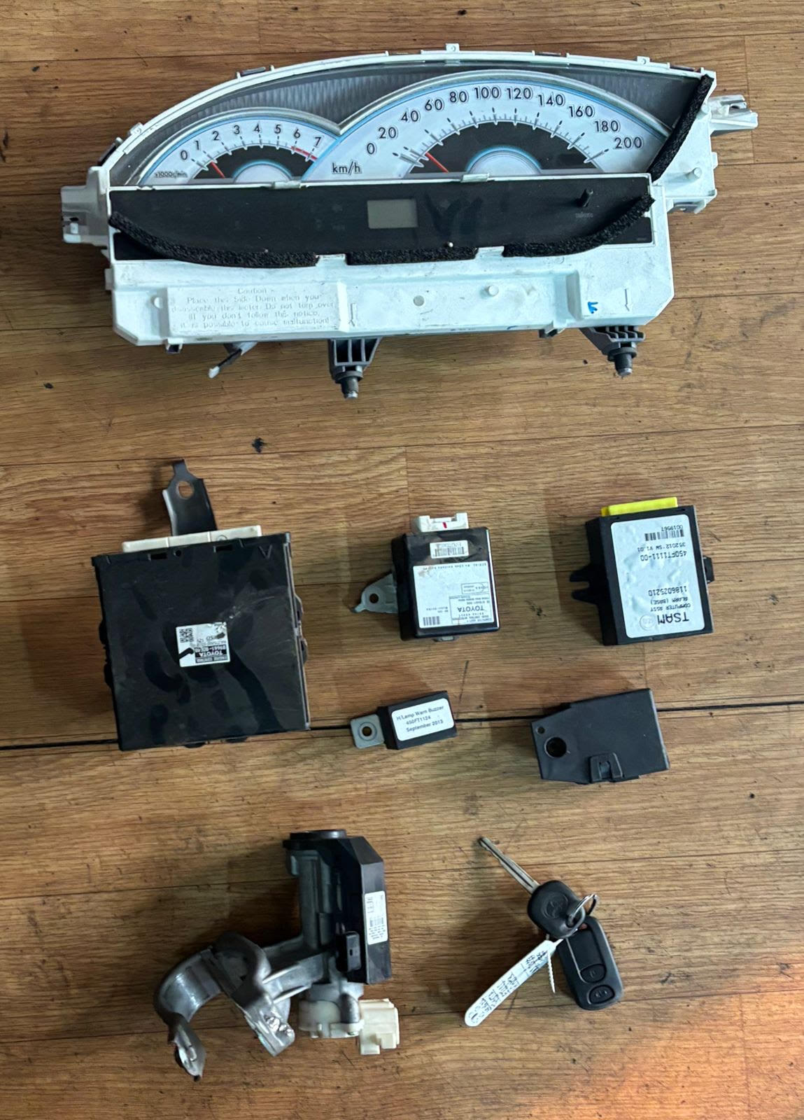 Toyota Etios 1.5lt #2NR 2015 Ecu set - Private Seller Toyota Etios 1.5lt #2NR 2015 Ecu set - Private Seller