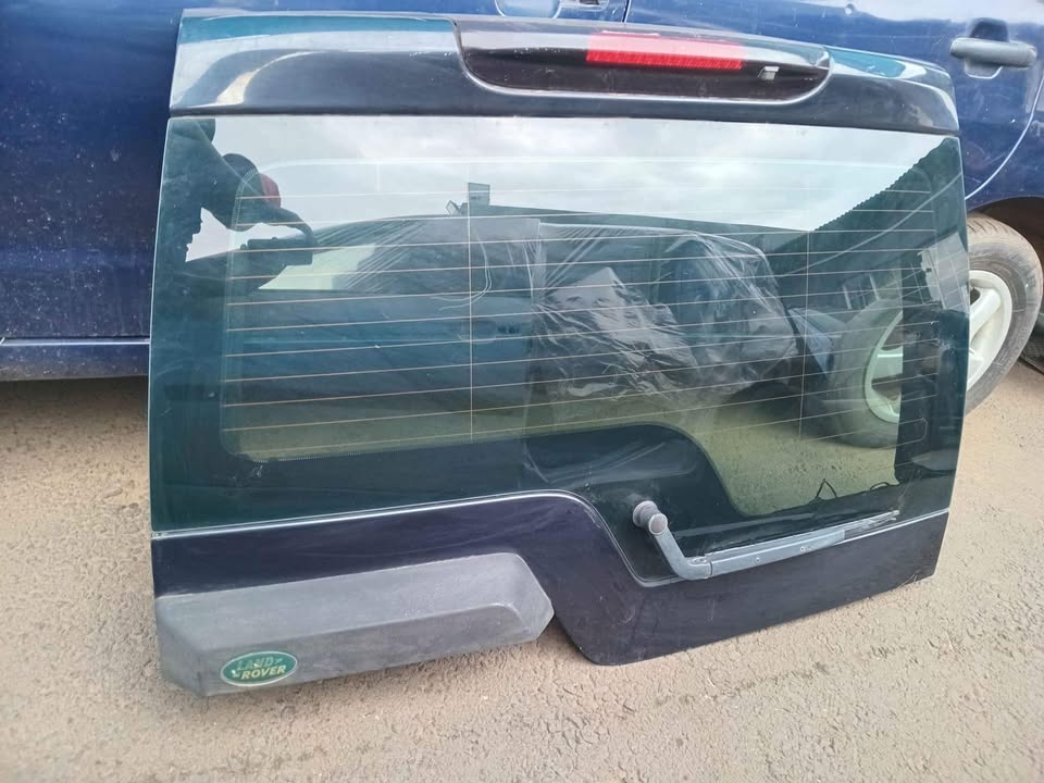 Land rover bootlid for sale - Private Seller