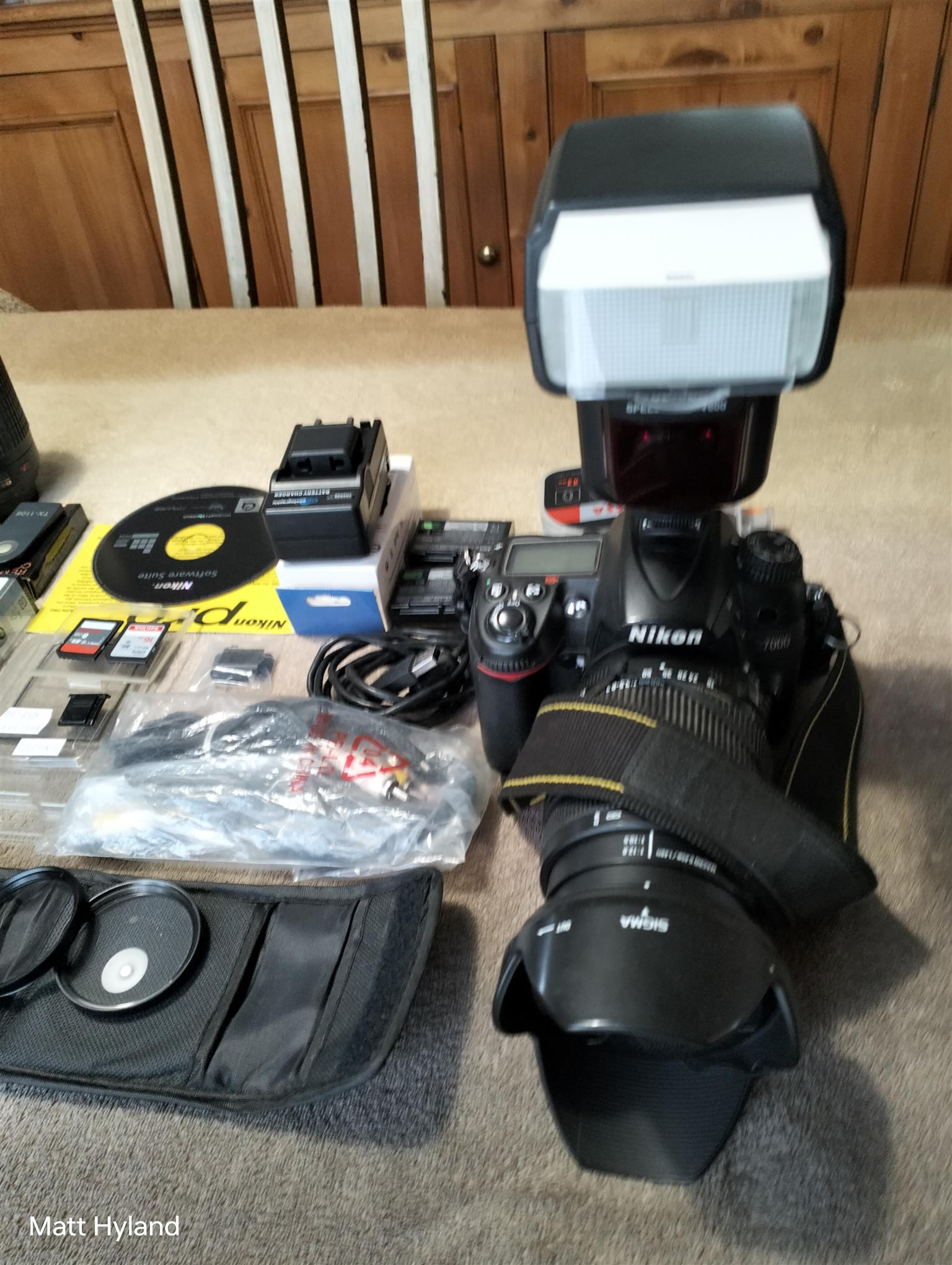 Nikon d7000 Pro-sumer dSLR bundle for sale, body(36000 actuations only)etc