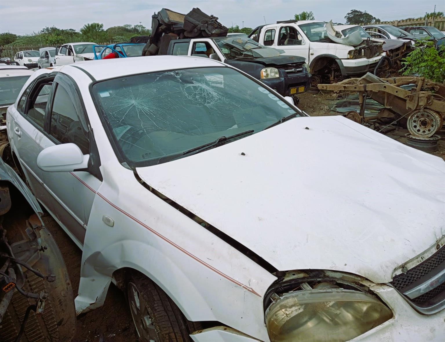 2009 Chev Optra 1.8 - Stripping for Spares