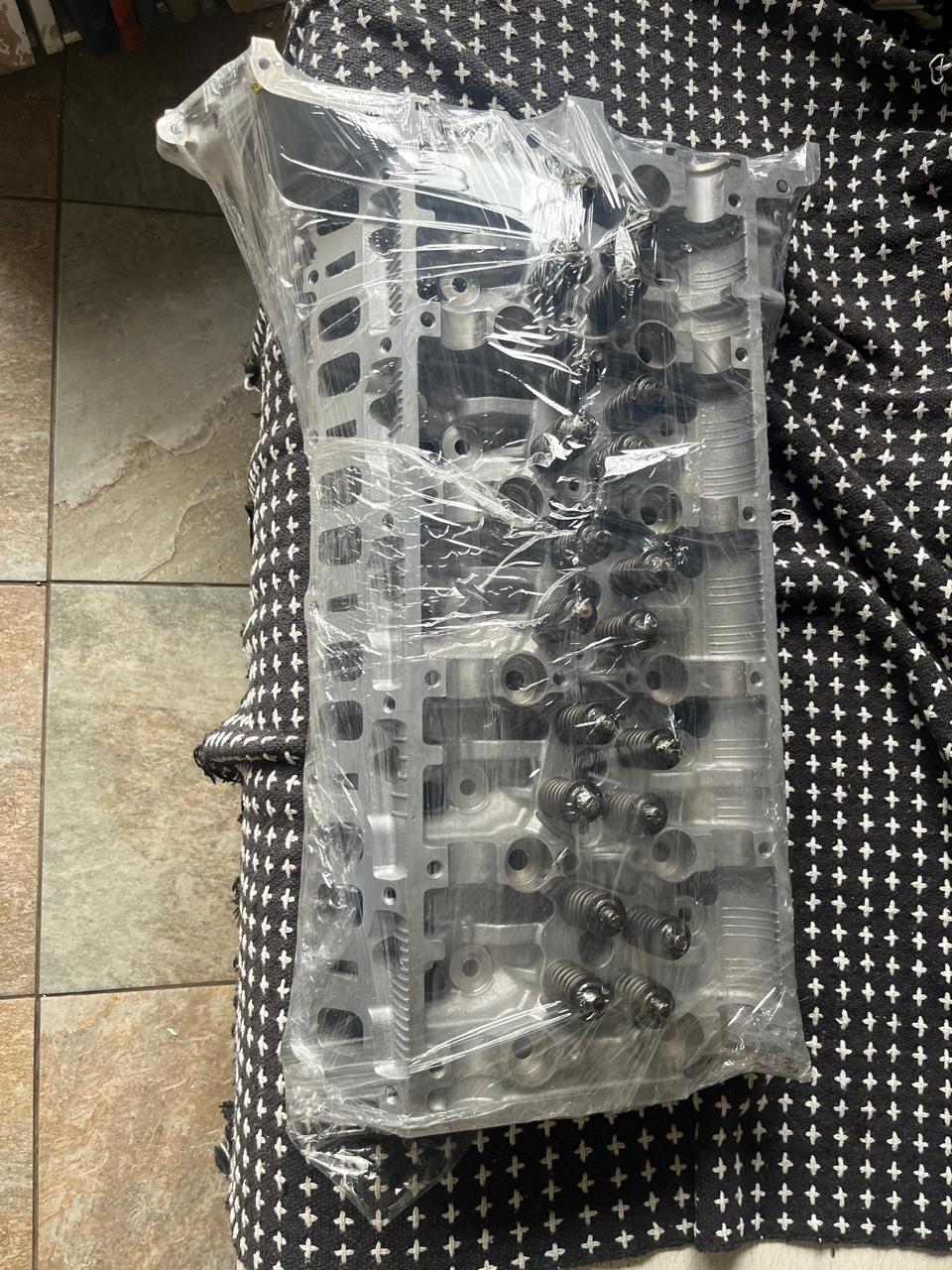 Ford Ranger 3.2 complete Cylinder head.Recon.