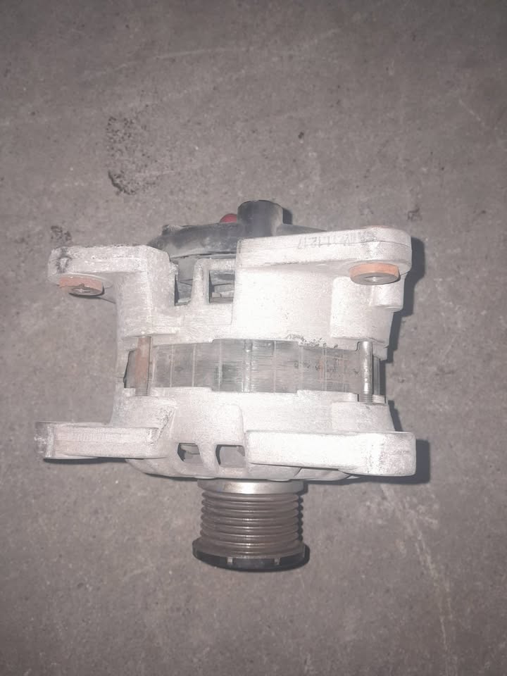 RENAULT SANDERO 900T ALTERNATOR FOR SALE - Private Seller RENAULT SANDERO 900T ALTERNATOR FOR SALE - Private Seller