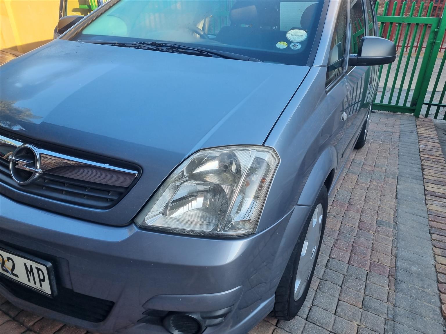 Opel Meriva Essentia