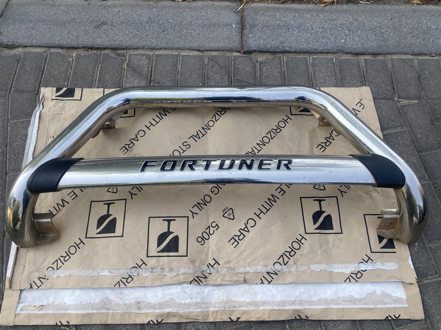 2020 TOYOTA FORTUNER GD-6 NUDGE BAR FOR SALE. IN EXCELLENT CONDITION - Private Seller