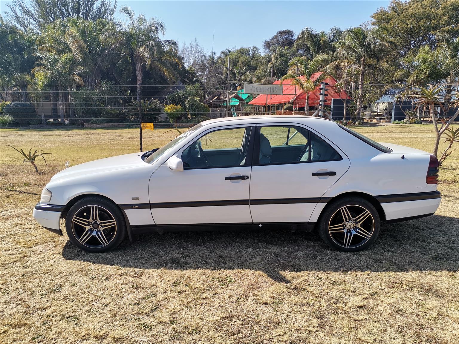 1996 Mercedes C250 Diesel Manual White For Sale