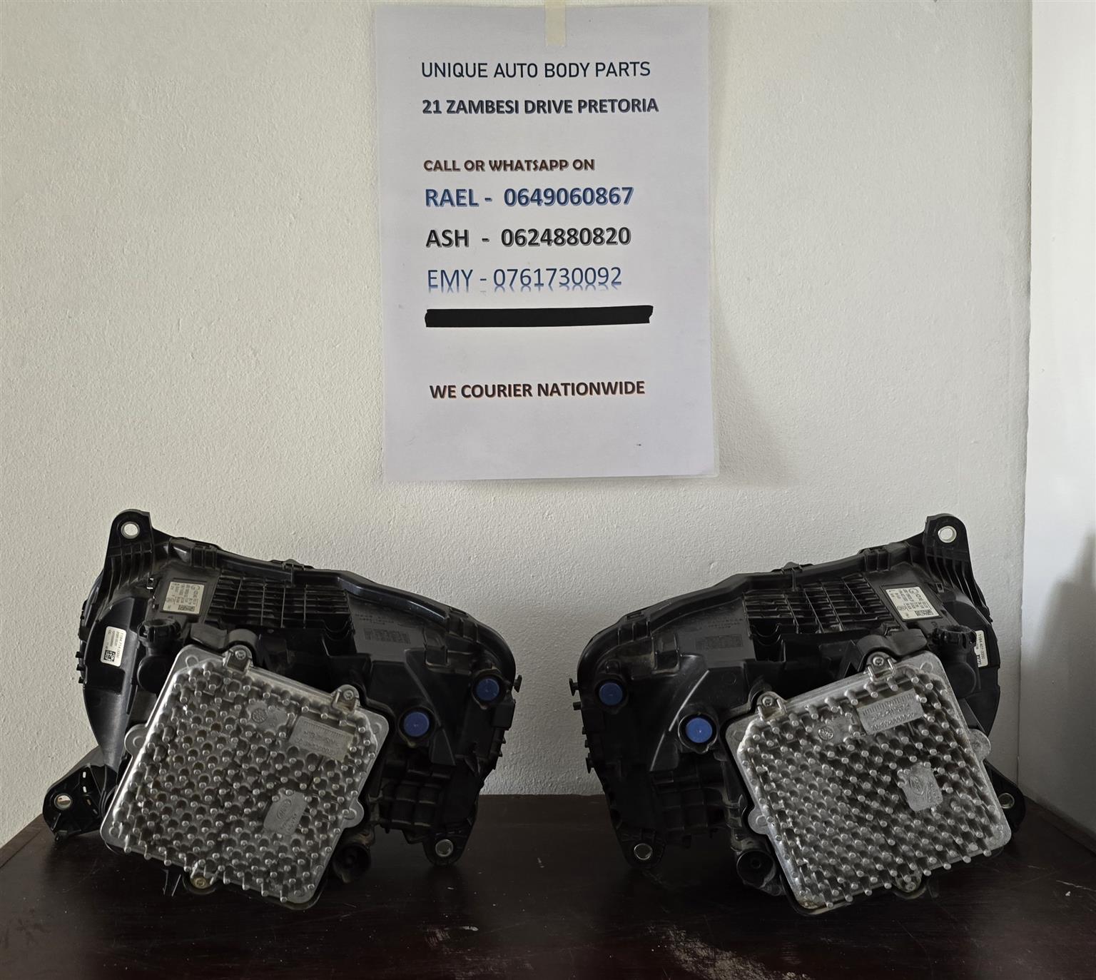Land Rover Defender 2021 - 2024 Left and Right Headlights