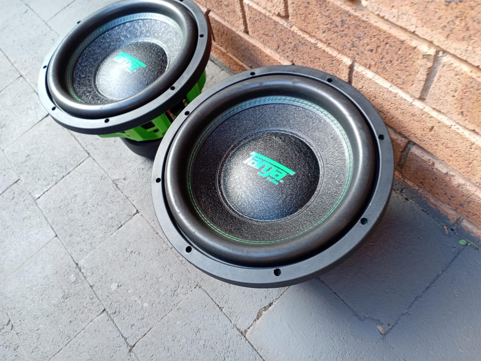 Car Audio Bass Combo 2 x Pythons Subwoofers & 34500w Targa Amplifier