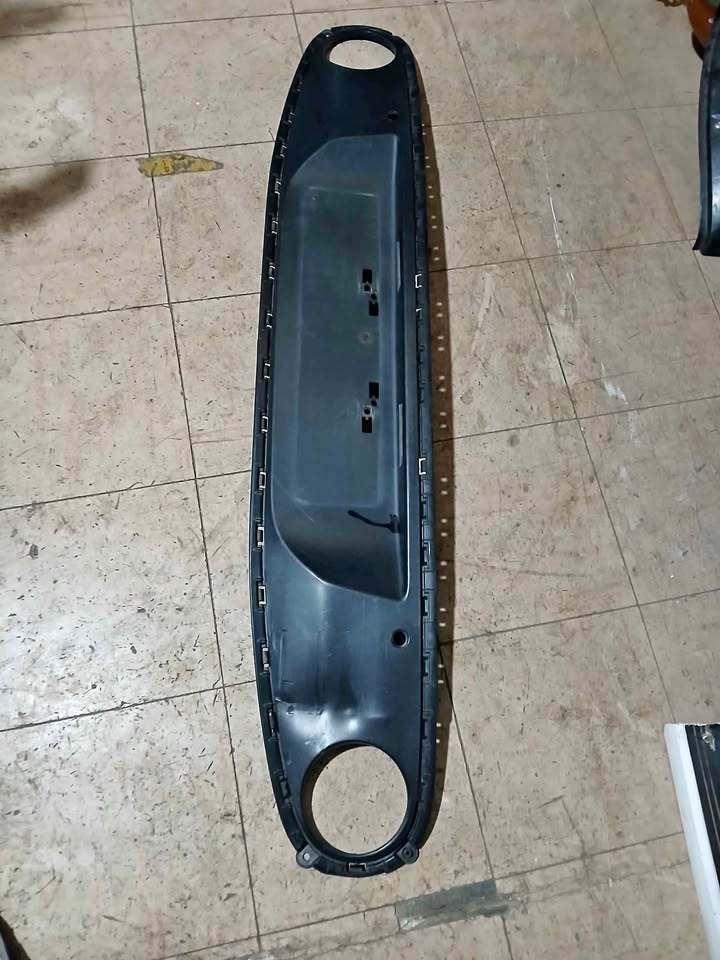 Hyundai i10 grand back bumper cover - Private Seller Hyundai i10 grand back bumper cover - Private Seller