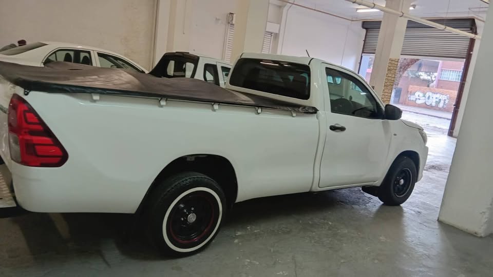 2019 Toyota Hilux 2.0 Manual single cab for sale