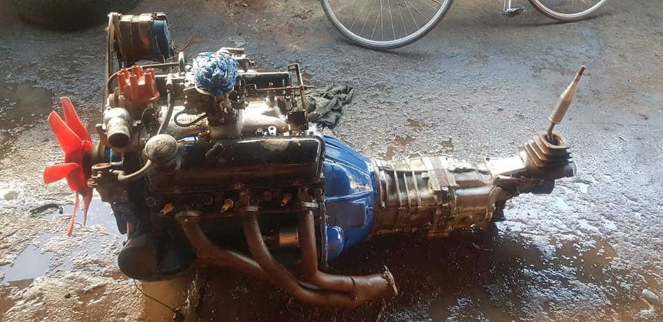 Ford V6 Engine & Chrissida gearbox complete Exaust, Propshaft - Private Seller Ford V6 Engine & Chrissida gearbox complete Exaust, Propshaft - Private Seller