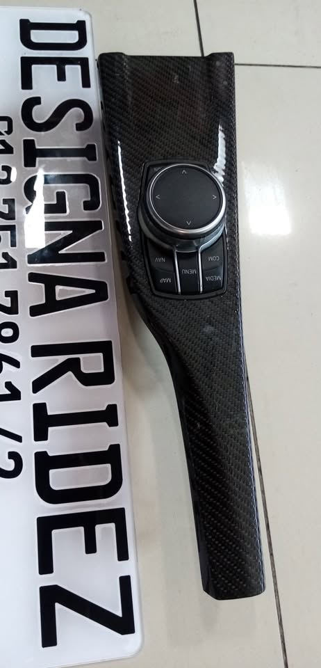 BMW F80 M3 MULTI BUTTON I DRIVE & CARBON FIBER TRIM - Private Seller BMW F80 M3 MULTI BUTTON I DRIVE & CARBON FIBER TRIM - Private Seller