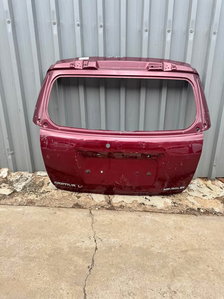 Chevrolet Captiva Boot Tailgate Door - Private Seller Chevrolet Captiva Boot Tailgate Door - Private Seller