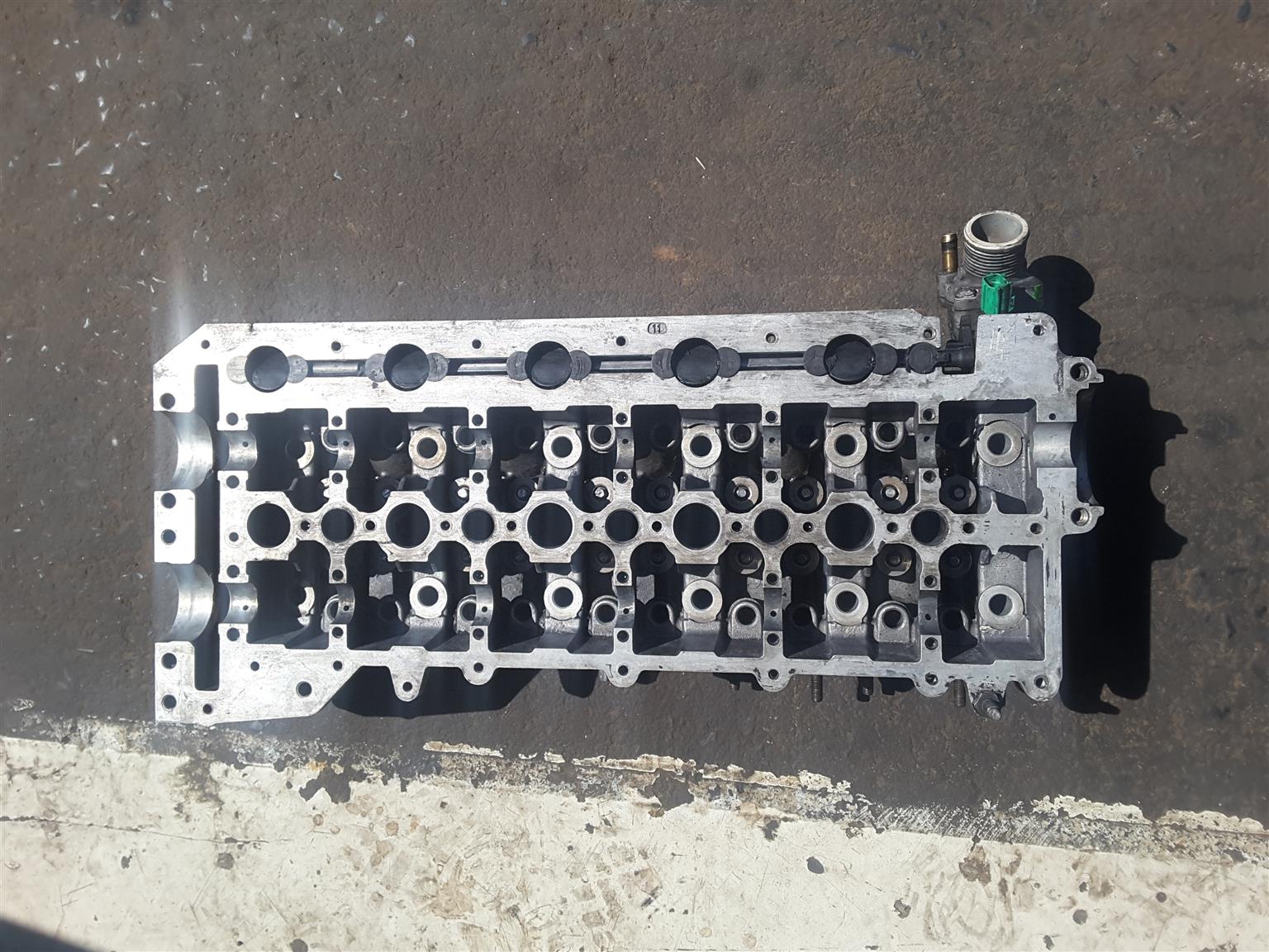 Volvo XC60 D5 Cylinder head for sale - Private Seller Volvo XC60 D5 Cylinder head for sale - Private Seller