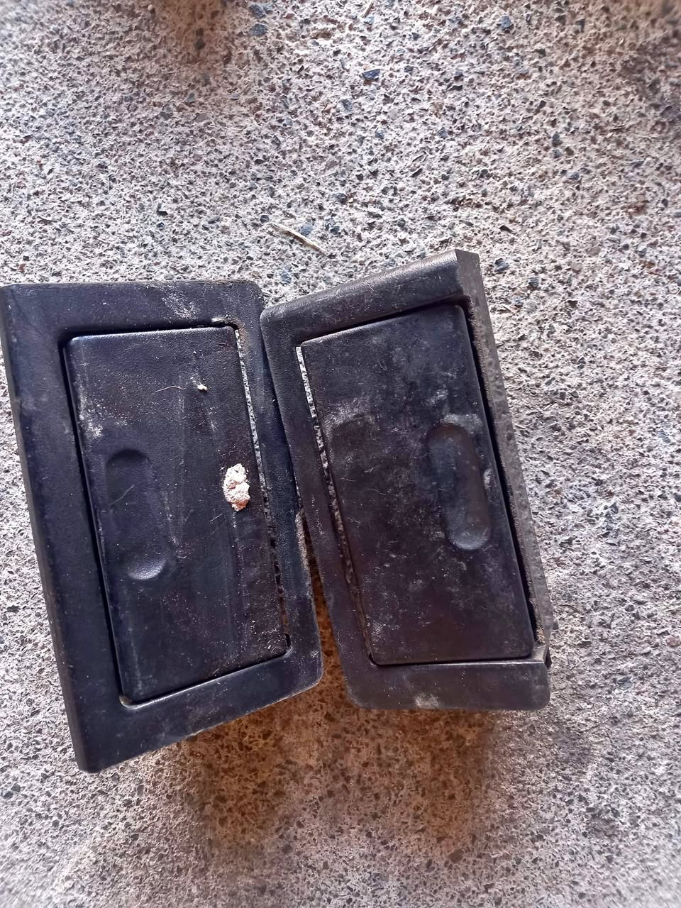 BMW E36 Ashtrays Good Condition Each - Private Seller