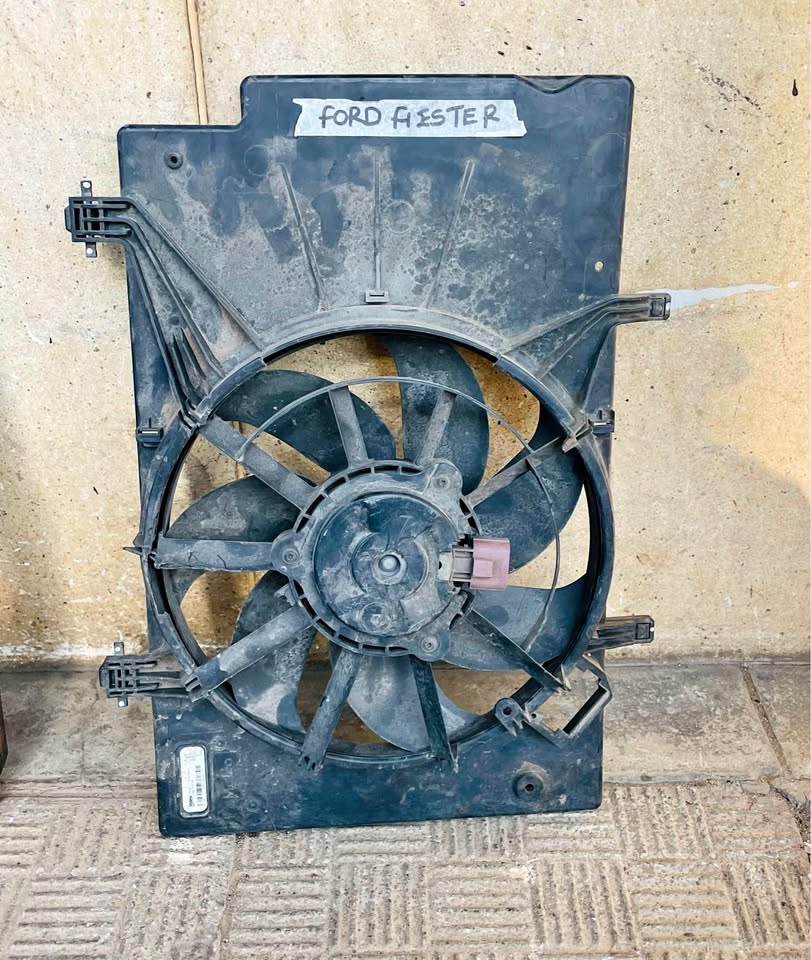 Ford Fiesta fan - Private Seller Ford Fiesta fan - Private Seller