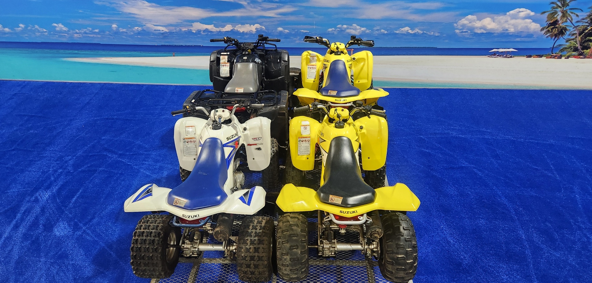 4 X SUZUKI QUADS Z 250
