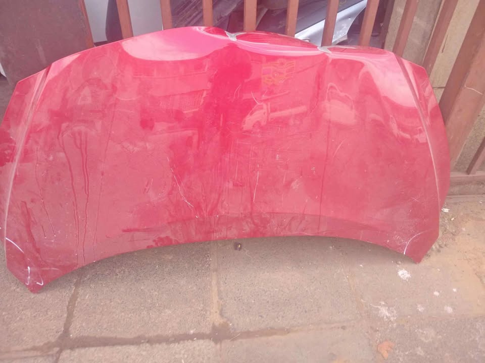 Nissan micra bonnet - Private Seller Nissan micra bonnet - Private Seller