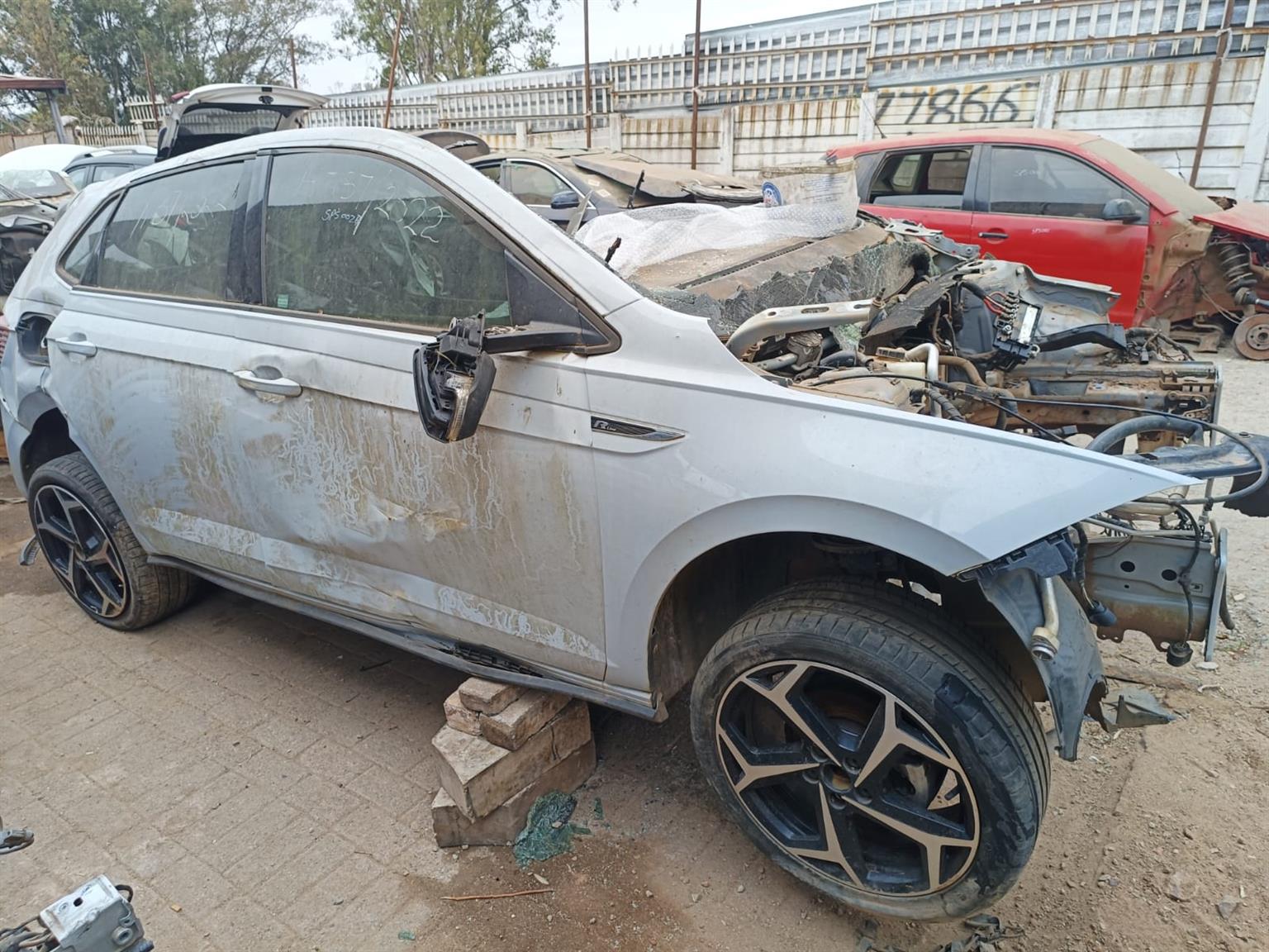 2018 VW POLO 8 STRIPPING FOR SPARES - Private Seller 2018 VW POLO 8 STRIPPING FOR SPARES - Private Seller