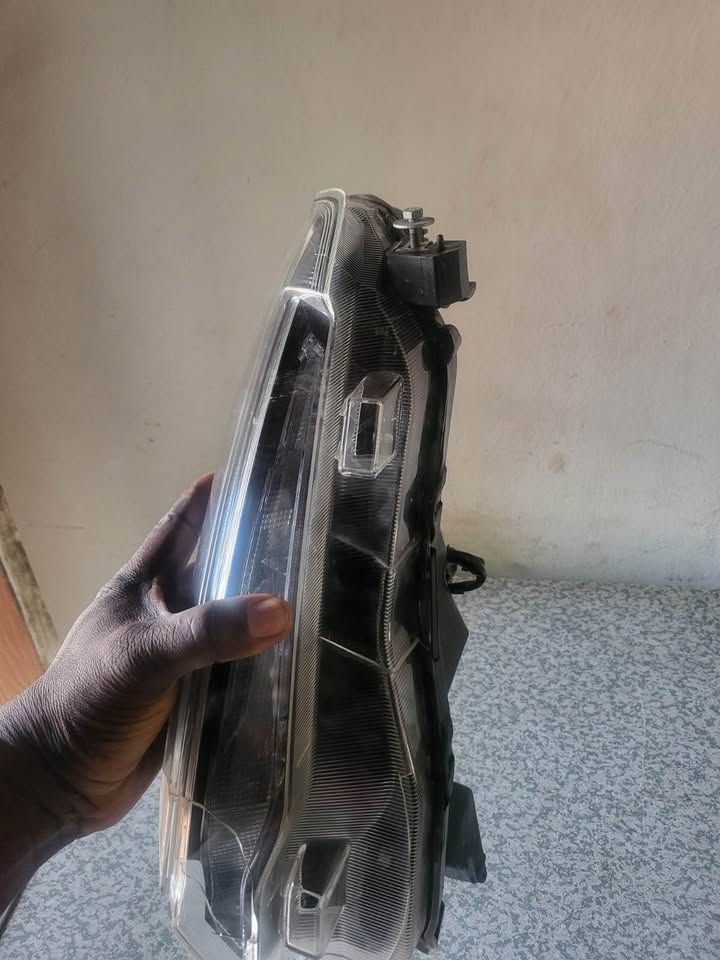 Renault Kiger headlights - Private Seller Renault Kiger headlights - Private Seller