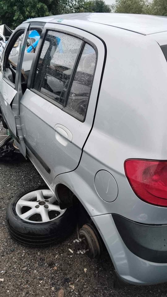 Hyundai Getz striping for spares - Private Seller Hyundai Getz striping for spares - Private Seller