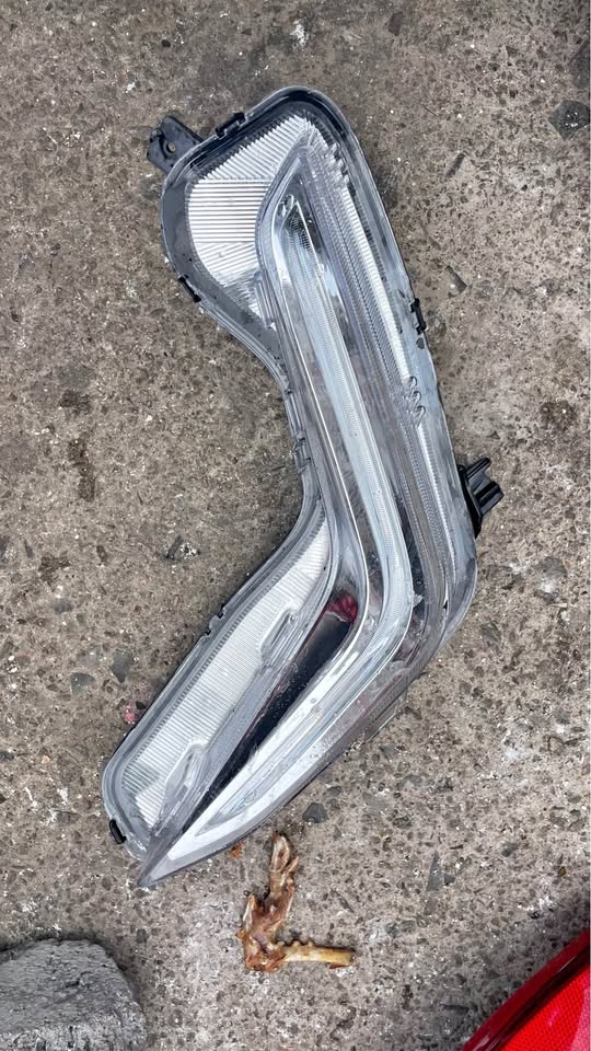 Nissan Magnite fog light - Private Seller Nissan Magnite fog light - Private Seller