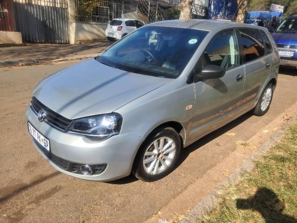 VW polo Vivo 1.4 hatchback 2012