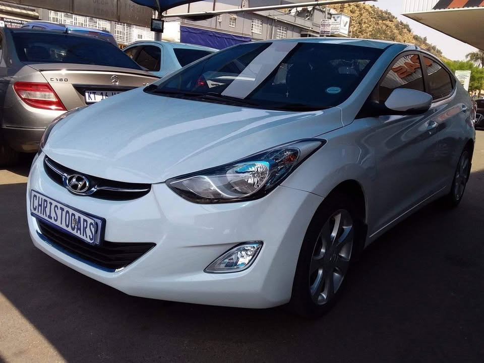 2011 Hyundai Elantra Gls manual petrol 2011