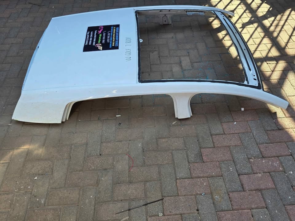 VW Golf 7 Roof