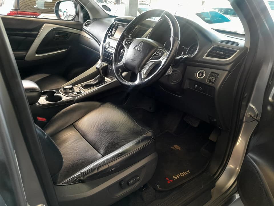 2018 PAJERO SPORT 2.4 7SEATER AUTOMATIC